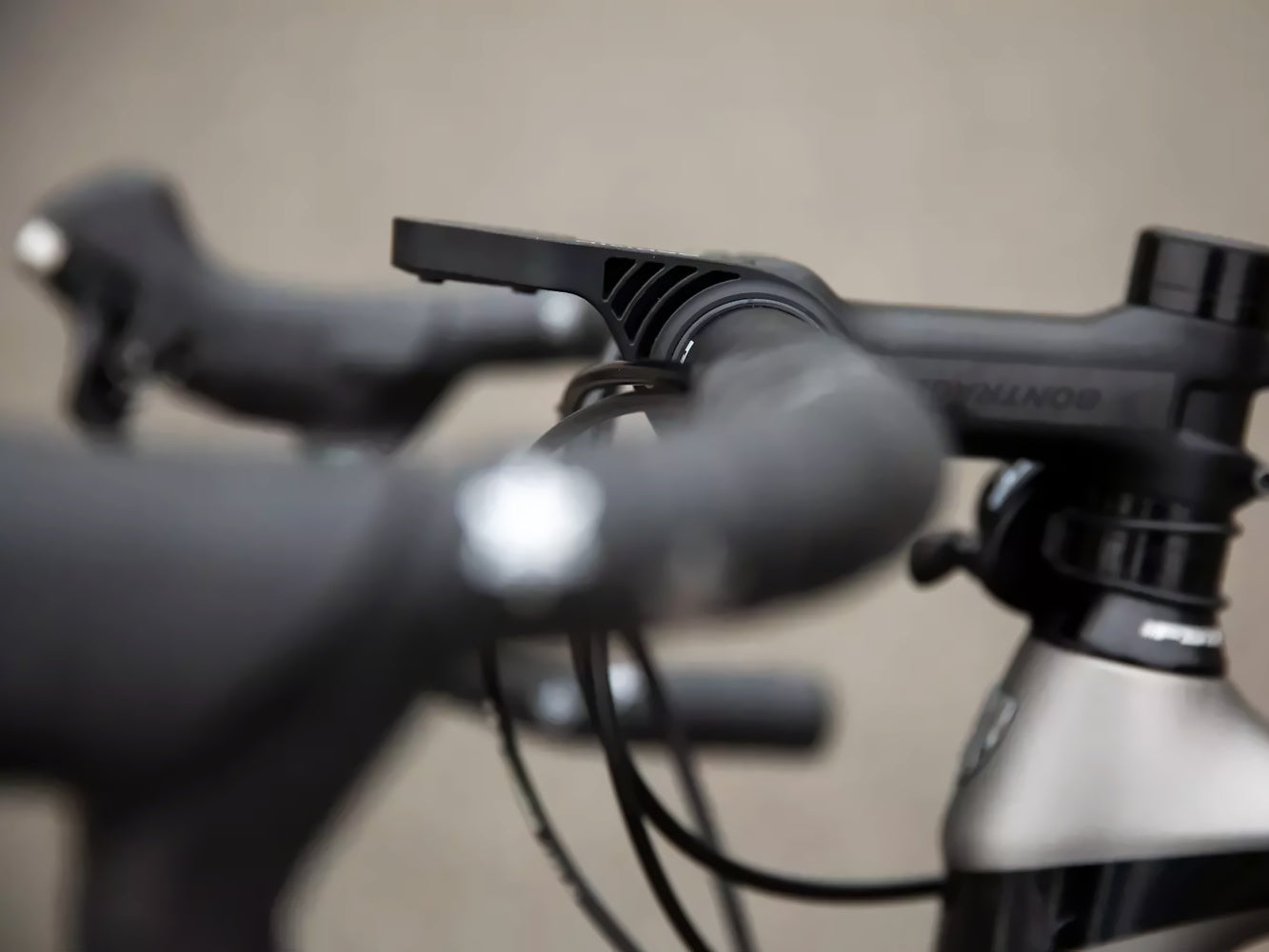 Garmin Extended Out-front Computer Mount