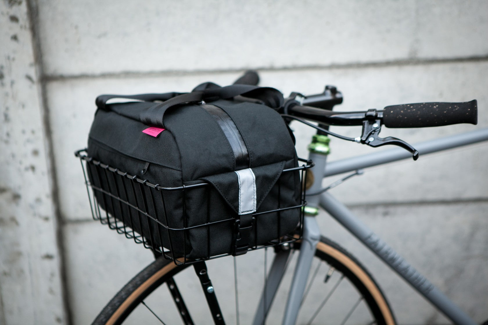 Swift Industries Sugarloaf Basket Bag | Cycle City