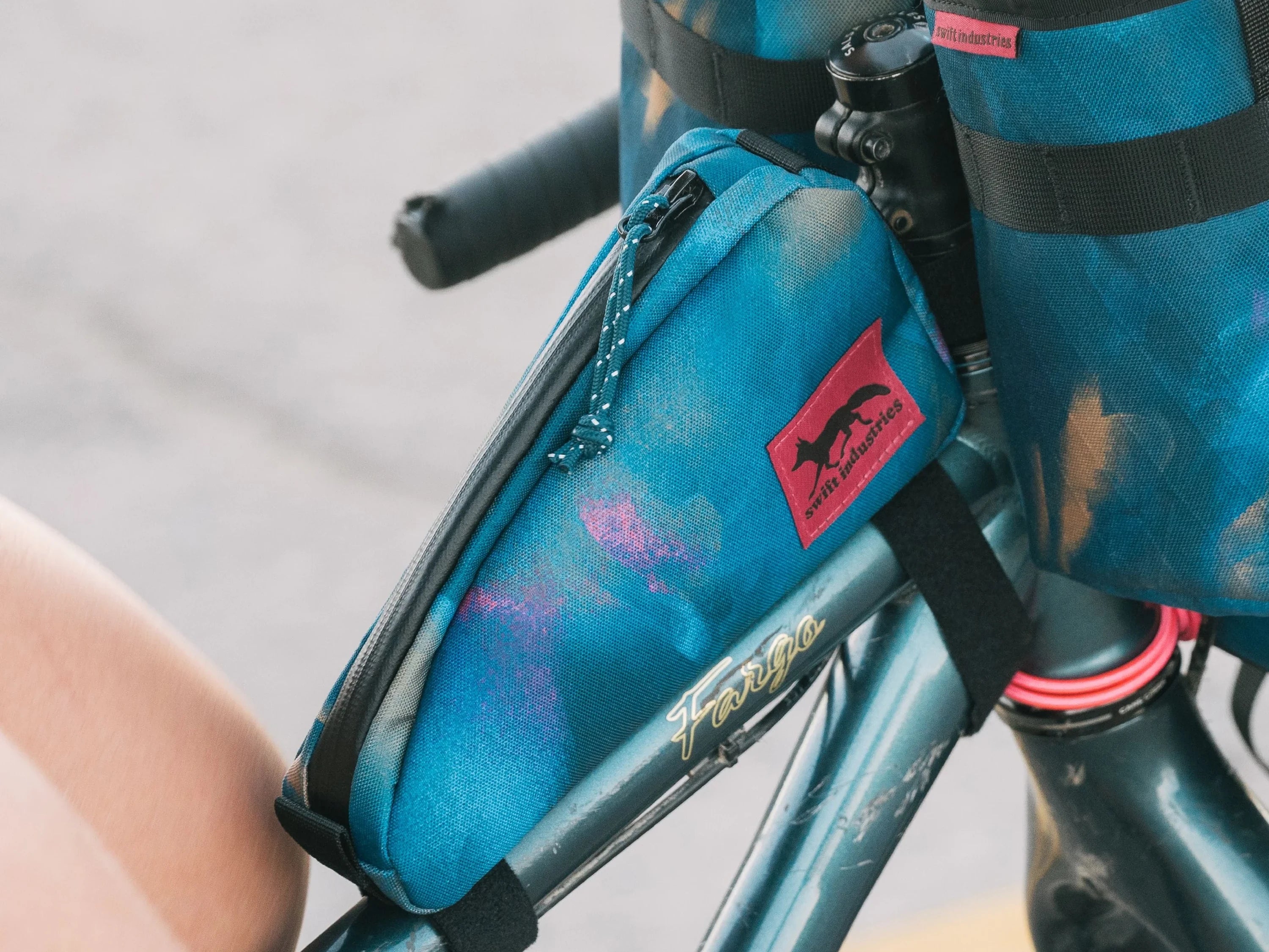 Swift Industries Moxie Top Tube Bag