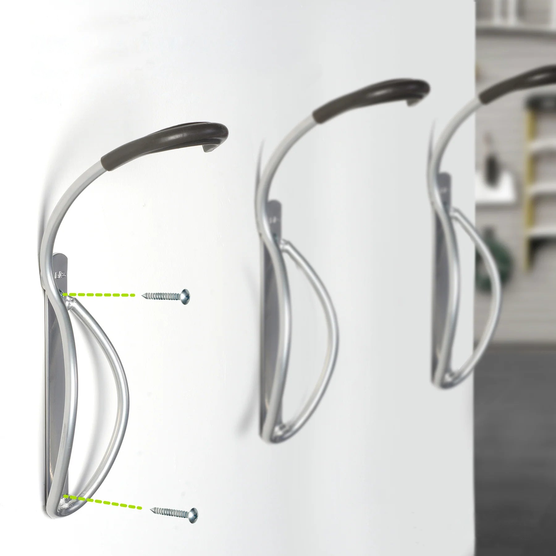 Delta Leonardo Wall Mount Storage Hook