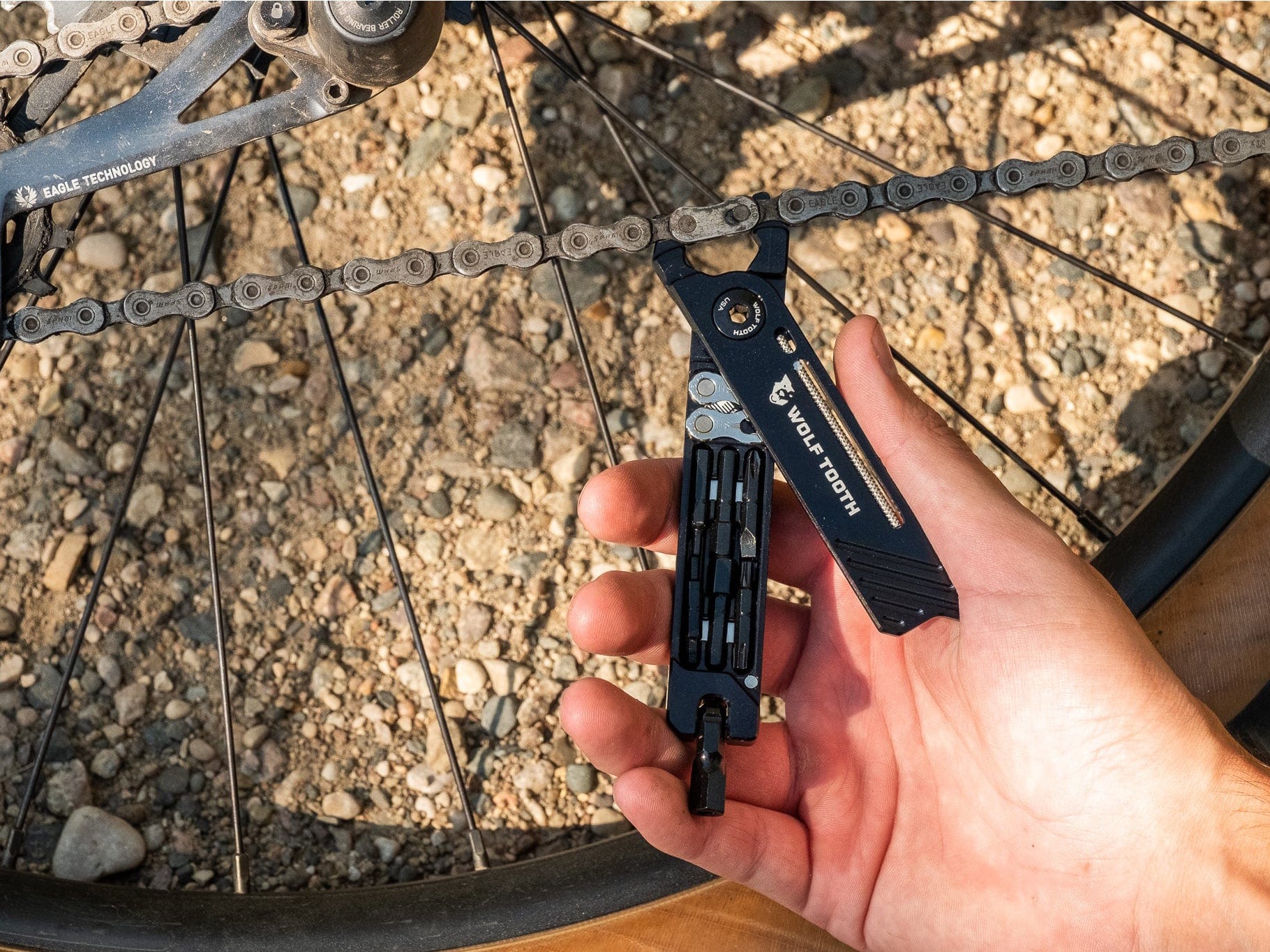 Wolf Tooth 8-Bit Kit Two Multi-Tool